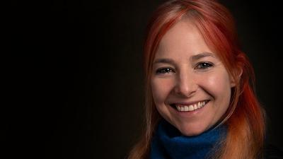 A close up of anatomist and biological anthropologist, author and broadcaster Alice Roberts.