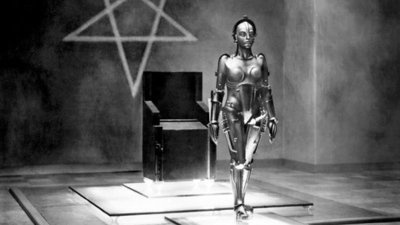 A still from the 1927 film Metropolis.
