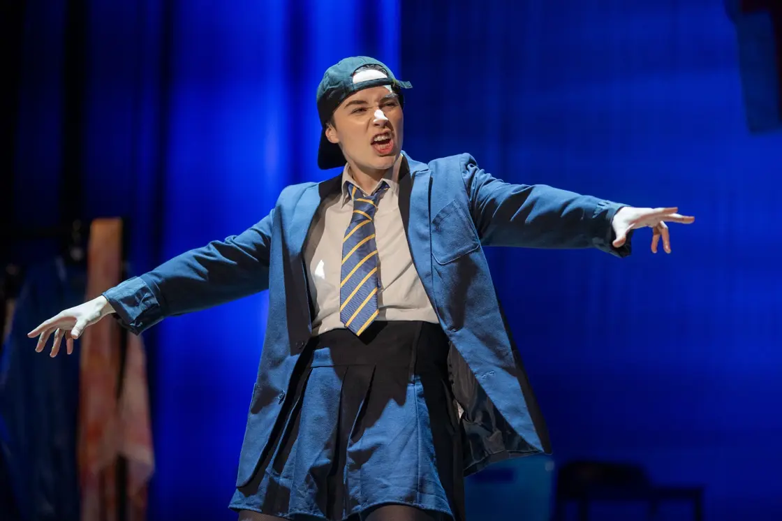 75D7e89d 8C50 46E1 A725 1C9342260b4a