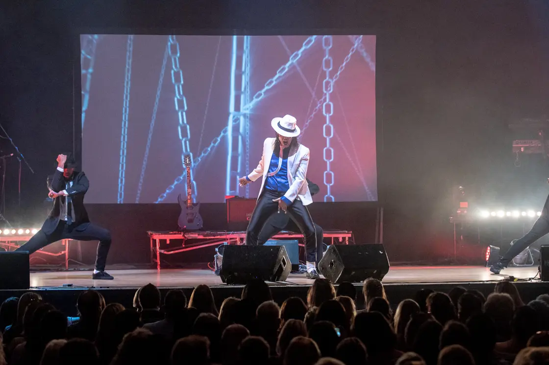 Vernon Nash King Of Pop 008